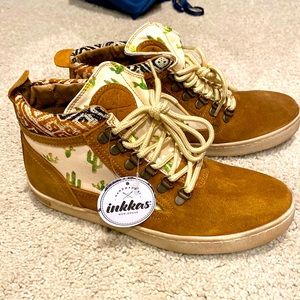 Inkkas Prickly Camping Boot Size 8